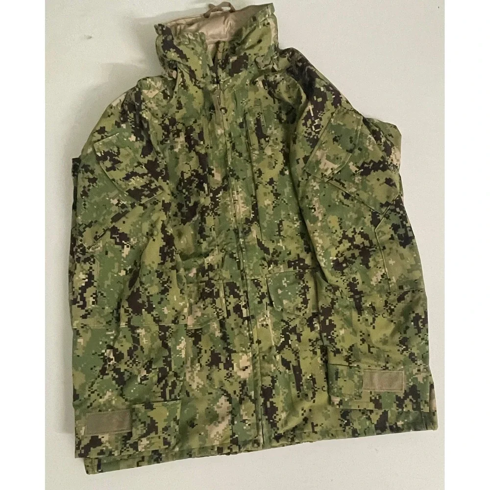 US Navy Working Parka Type III AOR2 NWU Digital Camo Large Long W911QY-11-D-0086 - Picture 8 of 12